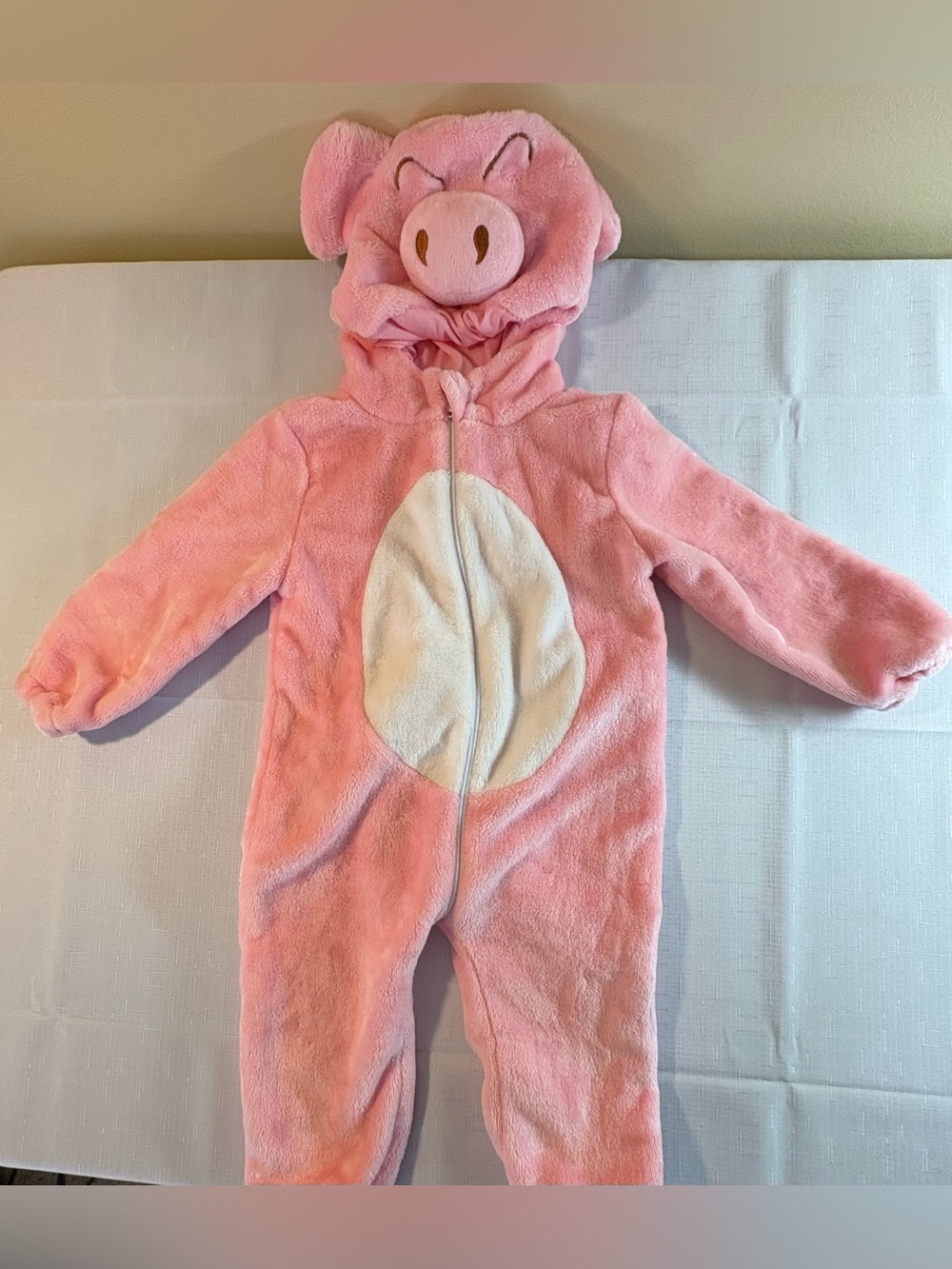 NWOT Pink Fleece Pig Onesie w Snout, Ears, & Adorable Tail, Zip Closure Size 90